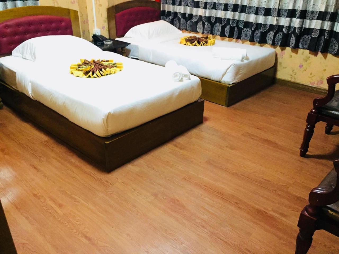 C & Y Hotel Yangon Dış mekan fotoğraf