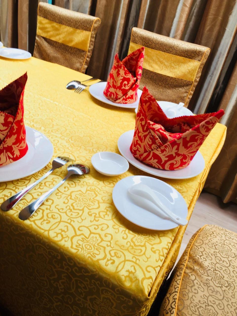 C & Y Hotel Yangon Dış mekan fotoğraf