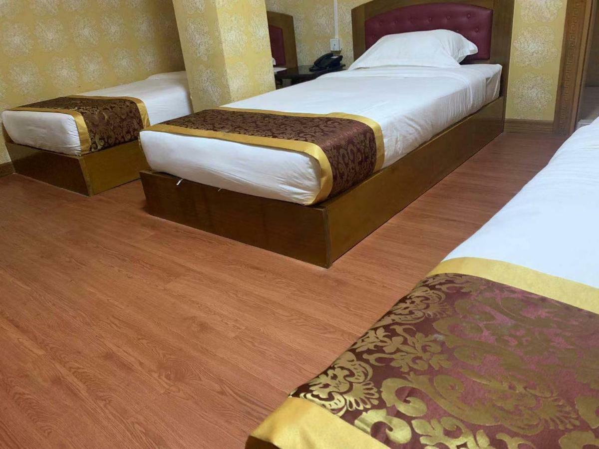 C & Y Hotel Yangon Dış mekan fotoğraf