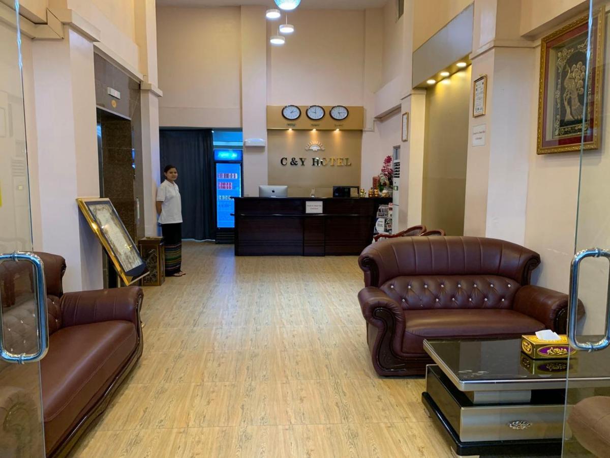 C & Y Hotel Yangon Dış mekan fotoğraf